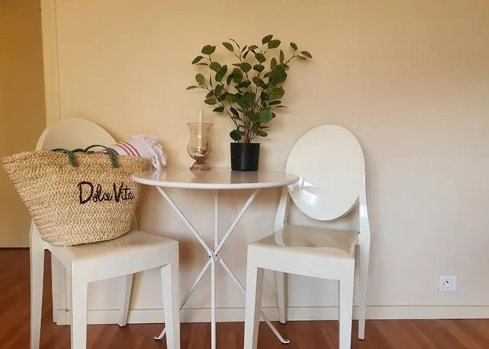 Appartement Le Garavan, Superbe Vue Et Vieux