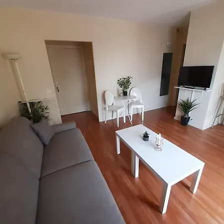 Le Garavan, Superbe Vue Et Vieux Appartement Menton