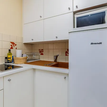 Appartement Le Garavan, Superbe Vue Et Vieux Menton