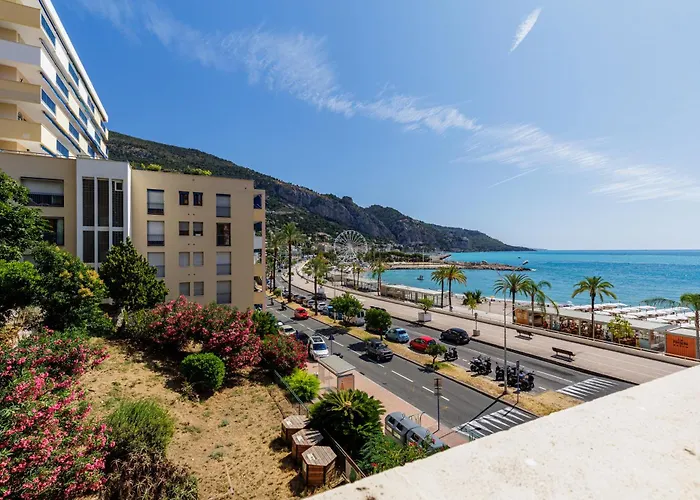 Le Garavan, Superbe Vue Et Vieux